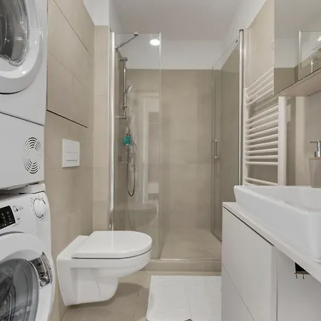 Lam Rose - Ac - Terrace Apartman